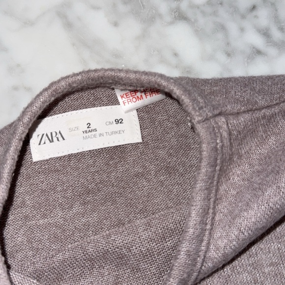 ZARA Cozy Knit Sweater and Pants Set 2T - Picture 5 of 8